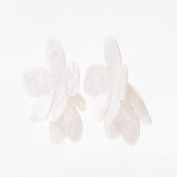 Zara ACETATE FLOWER EARRINGS - Picture 2 of 7